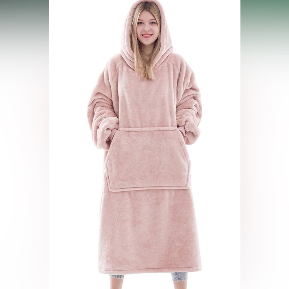 Cozy Soft Pink Wearable Fleece Hoodie Blanket with Pocket Waitu OSFA New
